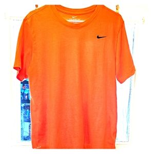 Nike dri fit shirt $$$4for20$$$